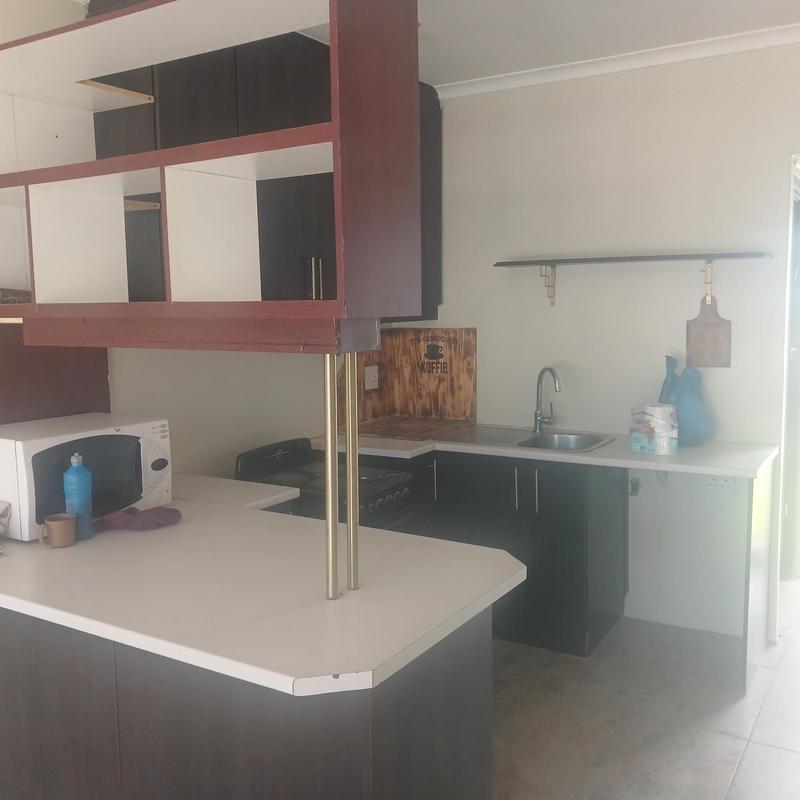 To Let 2 Bedroom Property for Rent in Eden Park Western Cape